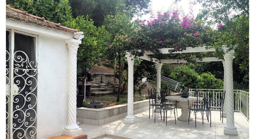 Il Paradiso Di Hyele Maison d'hôtes 2*